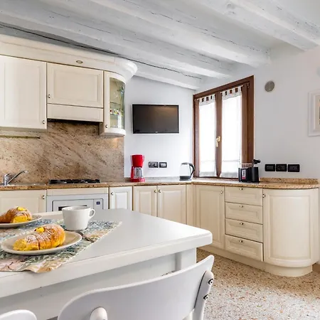San Marco 1692 In The Heart Of @venice Apartament